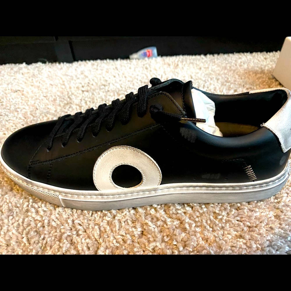 brand new never worn Oliver Cabell shoes